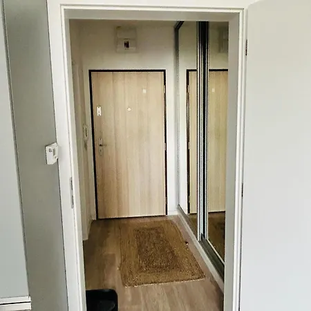 Krásny útulný S Balkónom A Parkovaním!