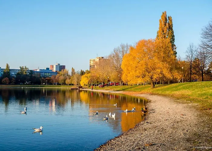 Apartmán Krasny Utulny S Balkonom A Parkovanim! Bratislava