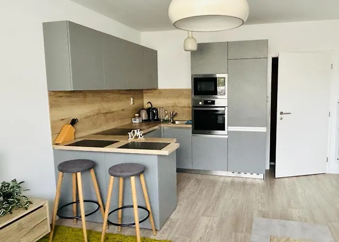 Appartement Krasny Utulny S Balkonom A Parkovanim! *