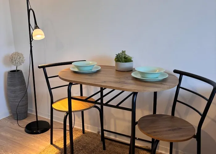 Krasny Utulny S Balkonom A Parkovanim! Appartement